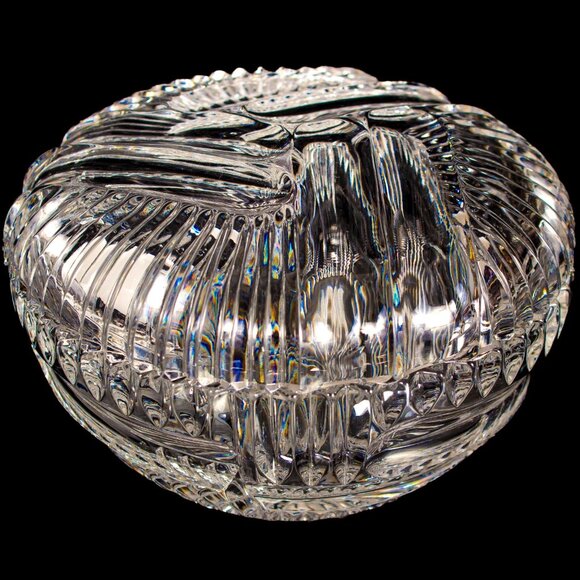 Vintage Bohemian Crystal Lidded Box Hand-Cut Design Clear Decorative Glass - Picture 9 of 10